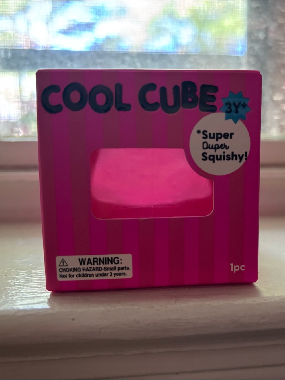 J’adore Pink Cool Cube Slow Rising Squishy Toy